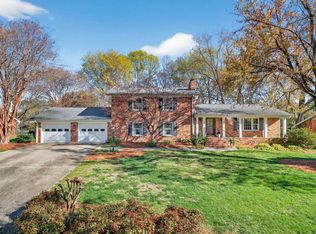 7 Tara Ave, Taylors, SC 29687