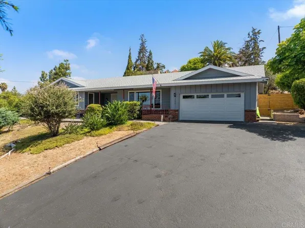 1248 Alta Vista Dr, Vista, CA 92084