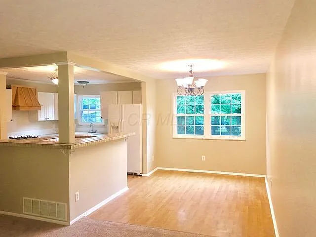 3433 Montford Rd S photo 1
