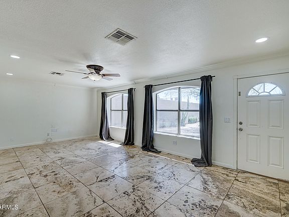 5th image of 744 E Vista Del Cerro Drive