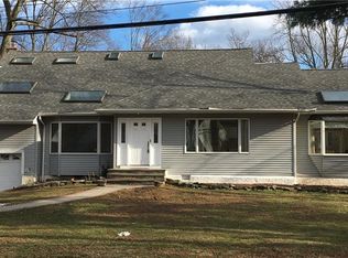 81 Van Etten Blvd, New Rochelle, NY 10804