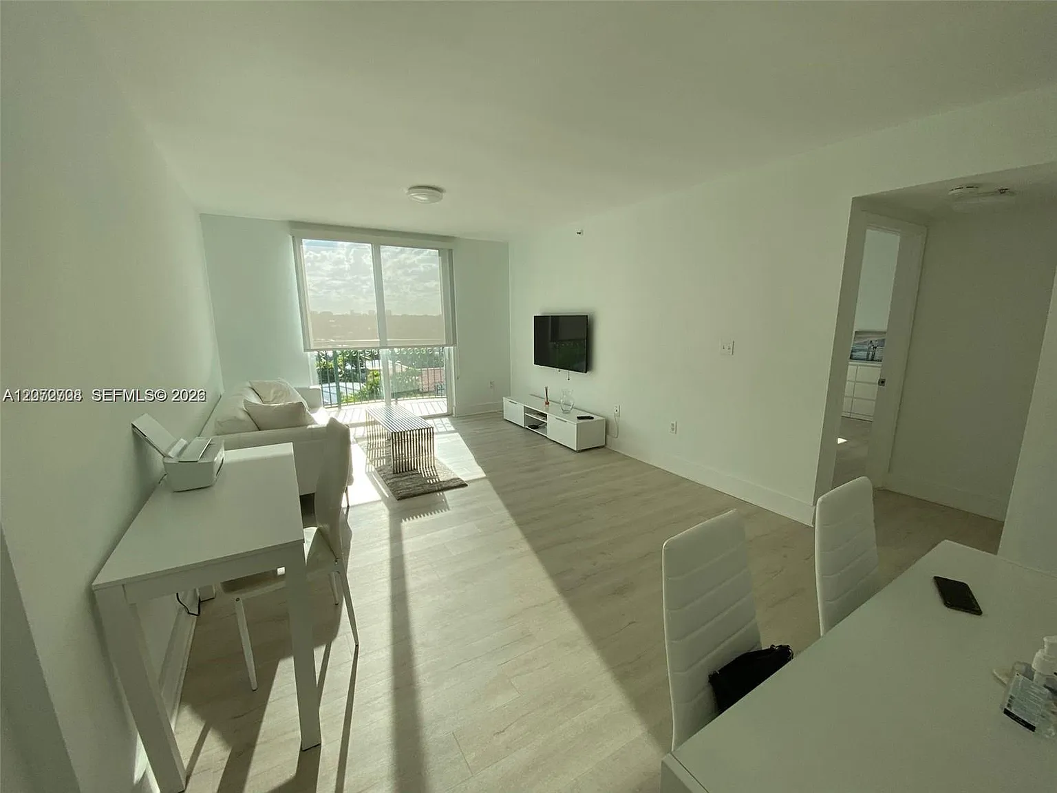 Surfside Palms Condo — Photo 2