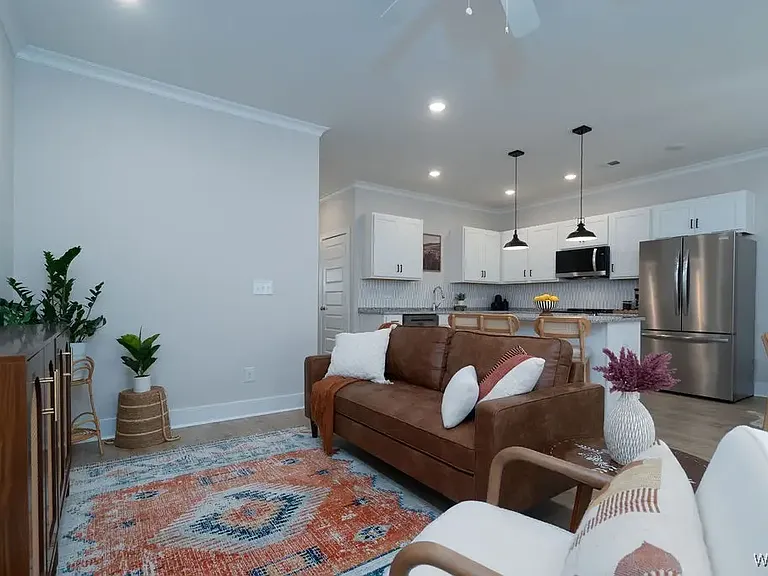 22105 Cove Ln — Photo 15