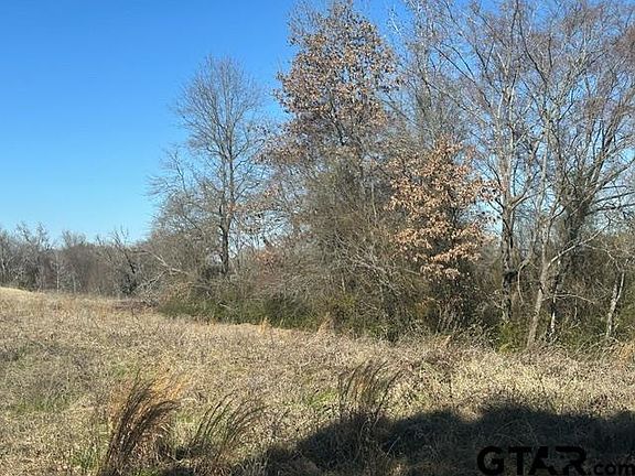 4th image of 4 County Road 2724