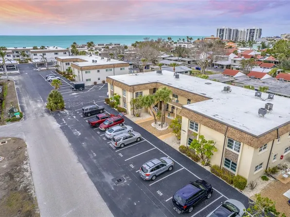 616 Flamingo Dr APT 102, Venice, FL 34285