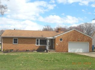 91 37th St SW, Barberton, OH 44203