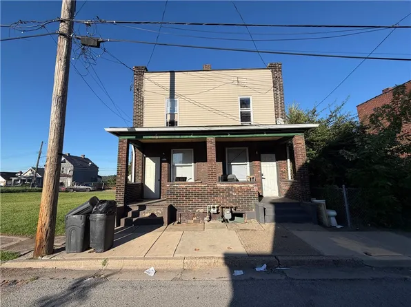 106 Meadow St, Duquesne, PA 15110