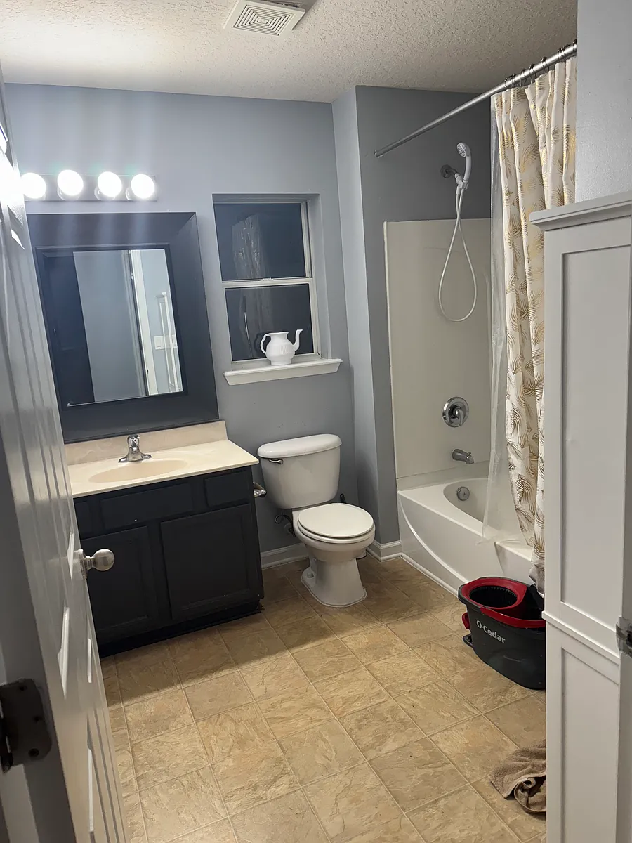 Building Photo - 12226 Sand Lake Ct