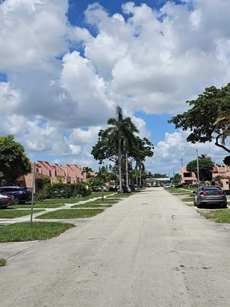 1625 NW 58th Ave th 7, Lauderhill, FL 33313 — Photo 3