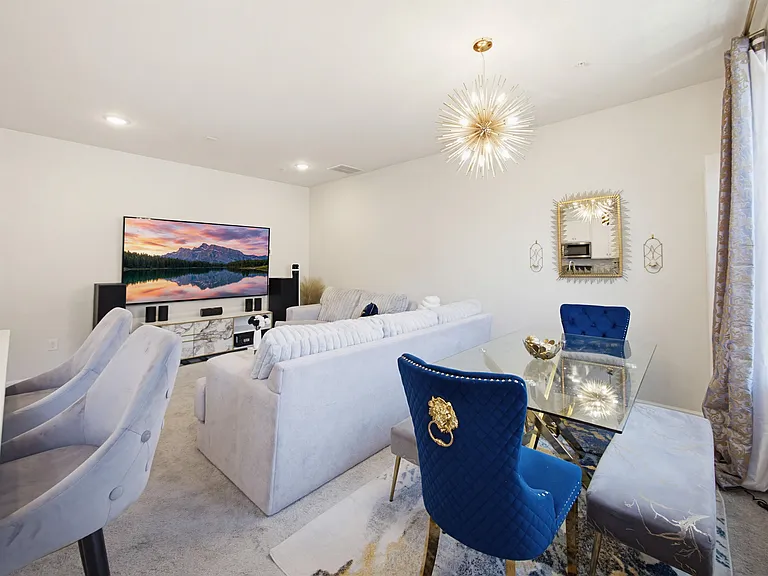 44 Leahy Dr — Photo 16