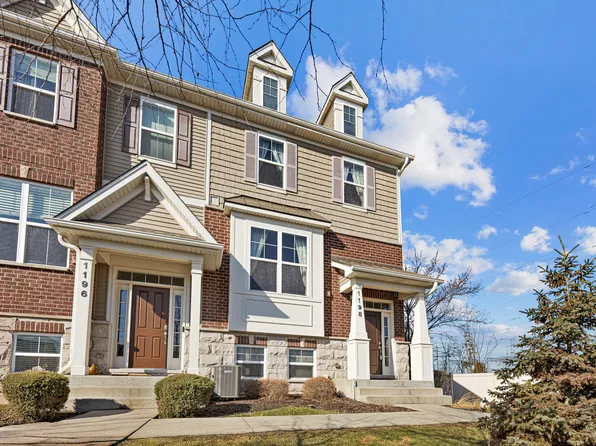 1198 Evergreen Ave, Des Plaines, IL 60018