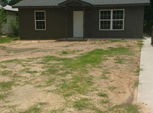 305 W 5th St, Ada, OK 74820