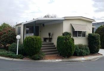 3rd image of 9 Timber Cove Dr