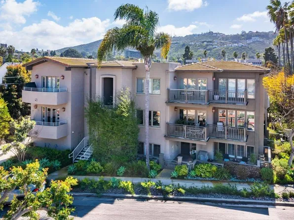 8171 El Paseo Grande, La Jolla, CA 92037