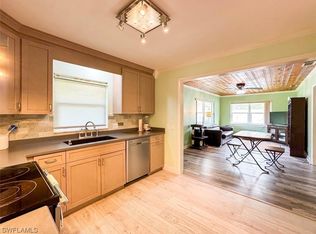 257 & 259 Evergreen Rd, North Fort Myers, FL 33903