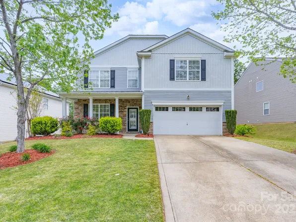 1144 Spicewood Pines Rd, Fort Mill, SC 29708