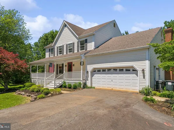 7708 Castlebury Ct, Warrenton, VA 20186