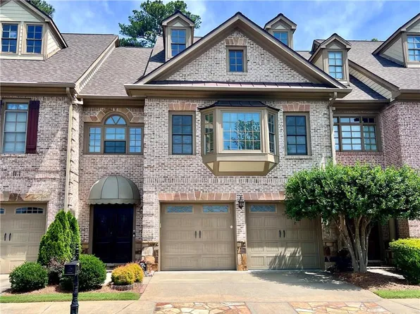 6204 Clapham Ln, Johns Creek, GA 30097