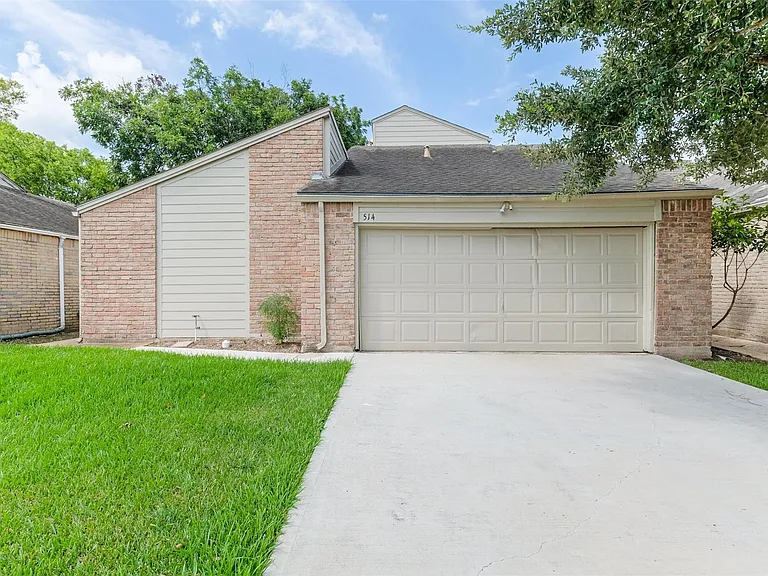 514 Shady Dale Dr — Photo 2