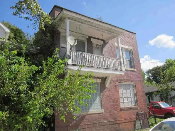 210 6th Ave, Aliquippa, PA 15001