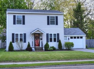 66 Woodbury Rd, Burlington, VT 05408