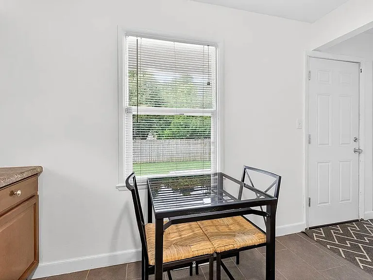 2255 Fenton St — Photo 9