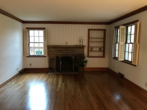 4th image of 2165 Collins Dr NW #2165