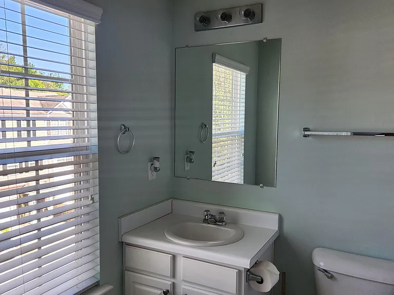 2484 Ivey Crest Cir — Photo 25