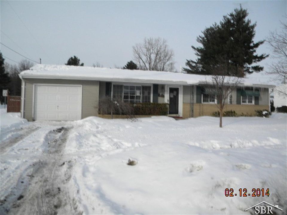 1st image of 201 Feher Dr