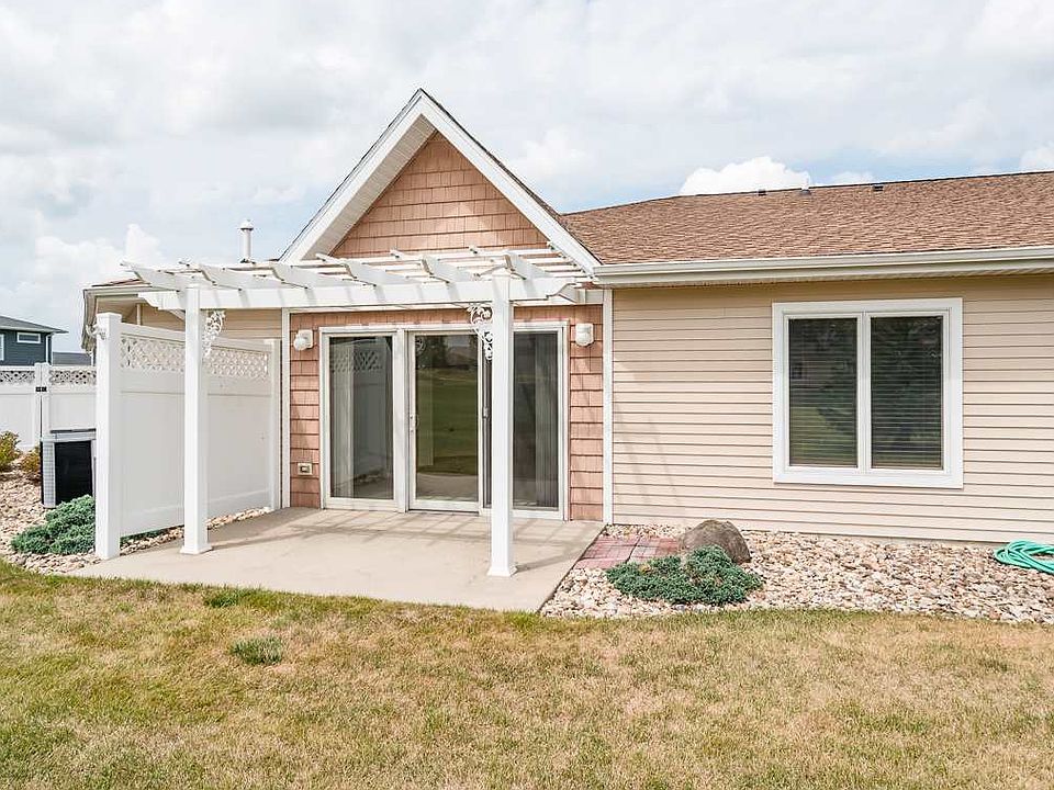 1st image of 4124 Thresher Ct Unit 312