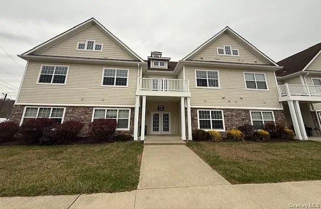 5 Corey Rd #11