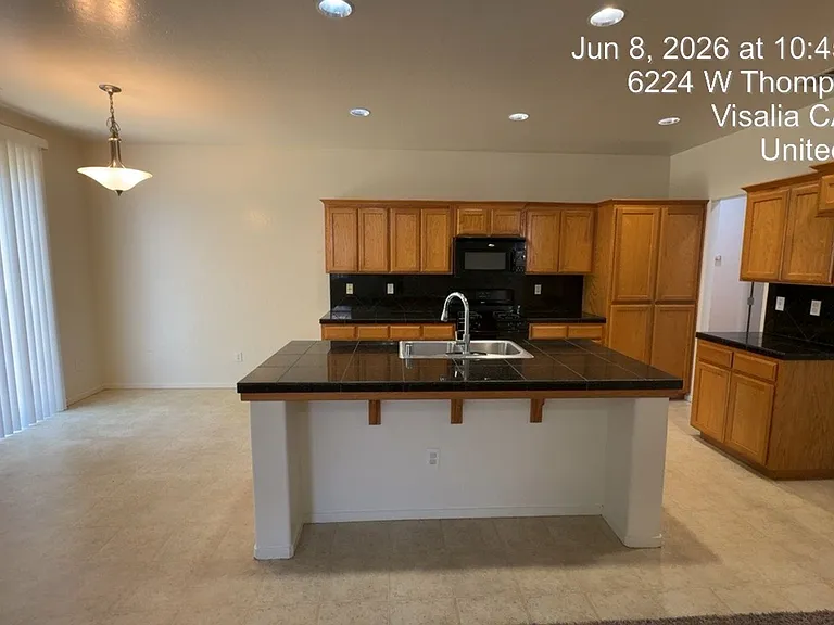 6224 W Thompson Ave — Photo 8