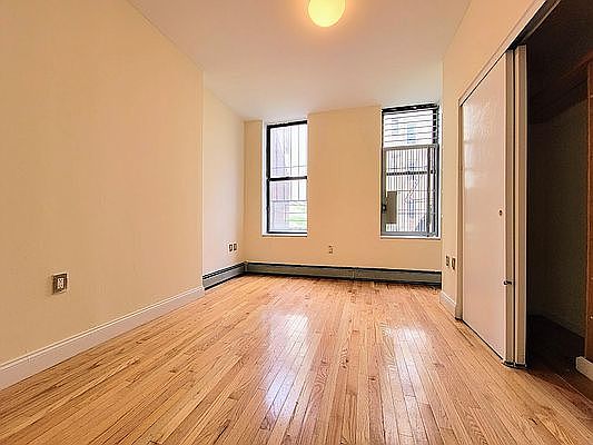 5th image of 617 9th Ave #X