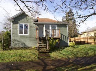 1089 SW Levens St, Dallas, OR 97338