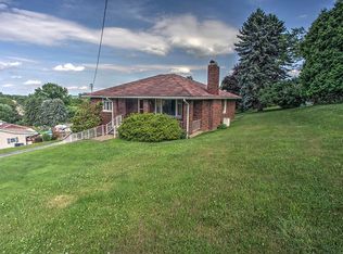 2201 Ridge Rd, McKeesport, PA 15135