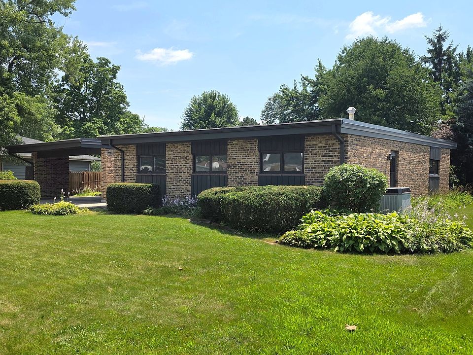 1st image of 535 E Turner Ave