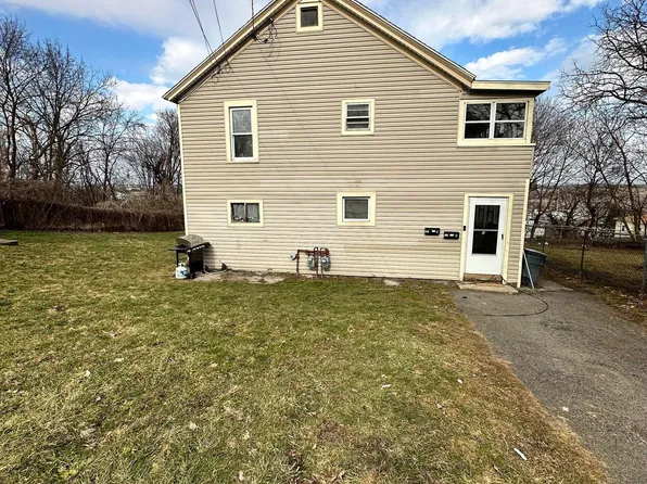 308 1st St Floor 2, Syracuse, NY 13209