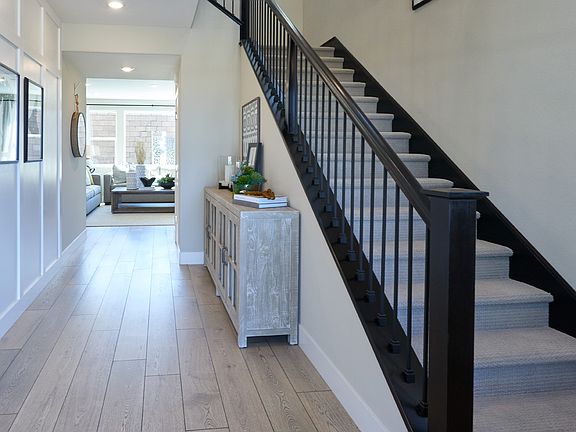 Entry-Residence 3