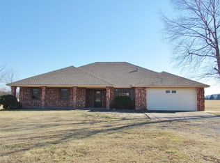 14239 W 825 Rd, Tahlequah, OK 74464
