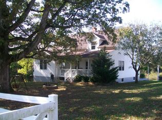 1163 Charlie Mansfield Rd, Horse Cave, KY 42749