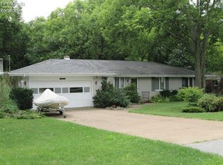 4291 E Norma Dr, Pt Clinton, OH 43452