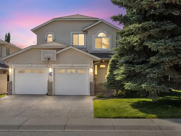 51 E McKenzie Lake Cres SE, Calgary, AB T2Z 2P1