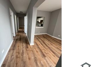 6930 S Clyde Ave #304, Chicago, IL 60649