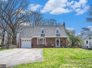 19 Beryl Rd, Cheltenham, PA 19012