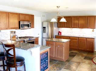3230 Campfire St, Los Lunas, NM 87031