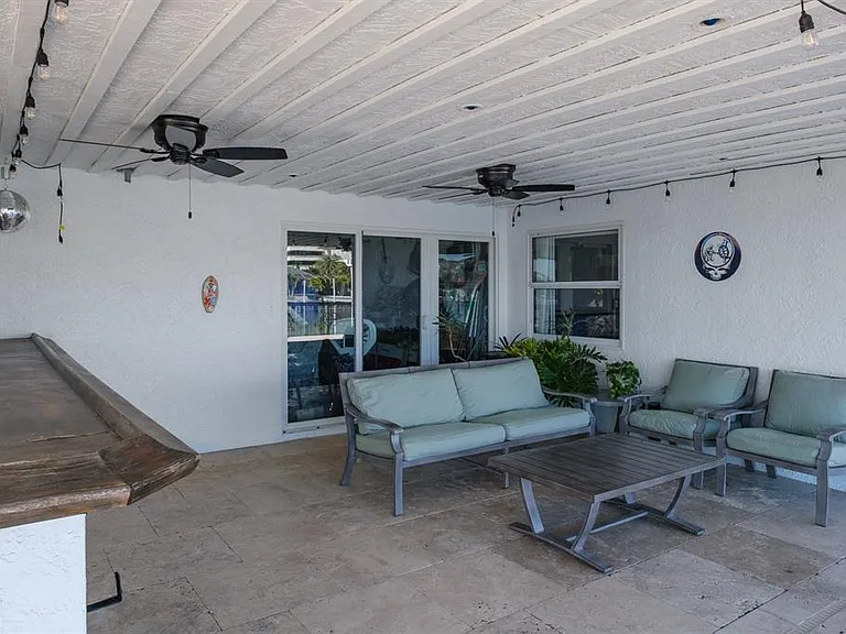 5949 Seabird Dr S — Photo 38