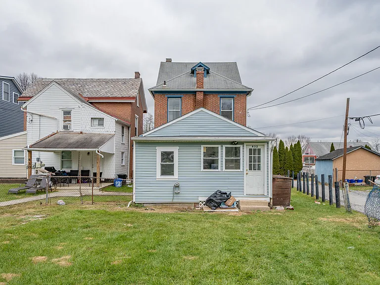 432 S Matlack St — Photo 36