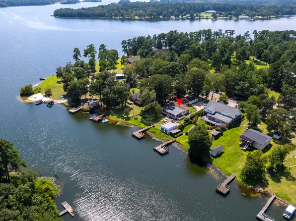 1130 Lemon Ave, Manning, SC 29102