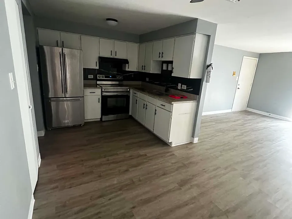 17723 Park Blvd #1A