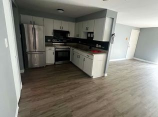 17723 Park Blvd APT 1A, Lansing, IL 60438